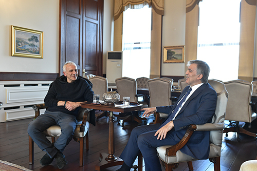 11. Cumhurbaşkanı Abdullah Gül, 1 Mart Tezkeresi’ni #Tarih Dergisi’ne Değerlendirdi